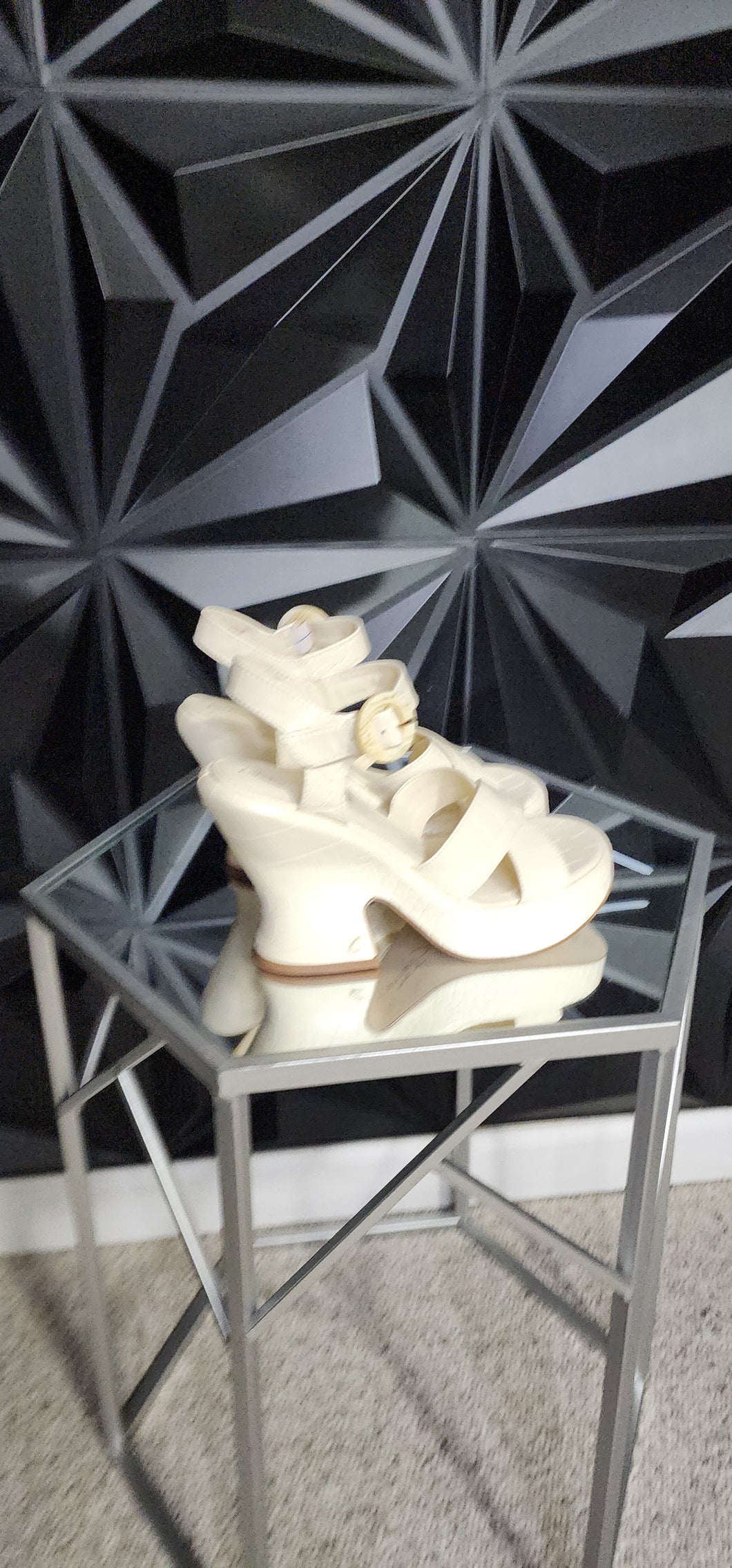 CIRCUS CREAM HEELS       SZ 7.5