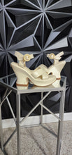 Load image into Gallery viewer, CIRCUS CREAM HEELS       SZ 7.5
