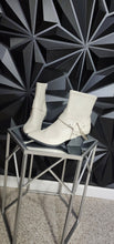 Load image into Gallery viewer, DOLCE VITA CHAIN BOOTS      SZ 9.5
