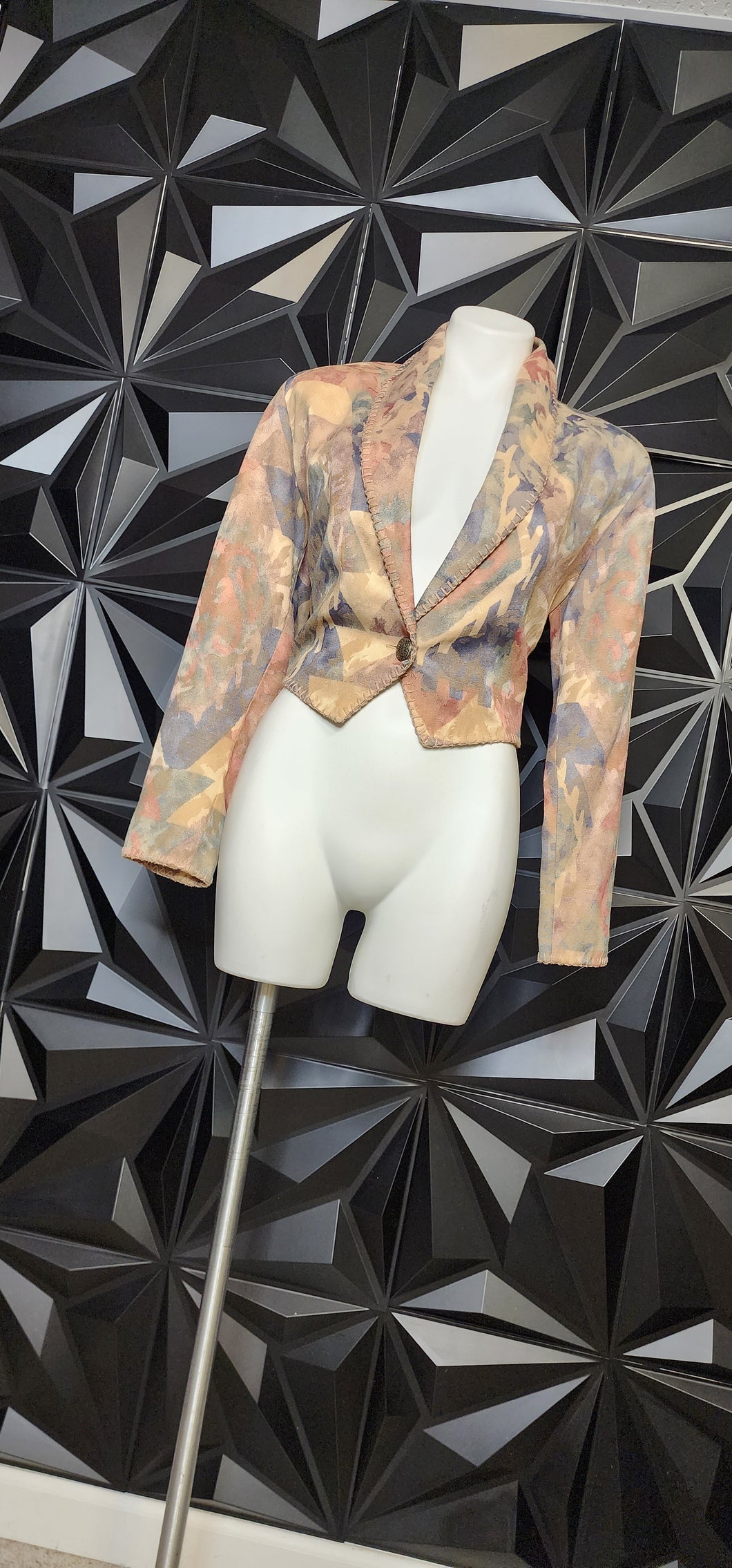 RHONDA STARKS VINTAGE CROP BLAZER      SZ SMALL