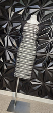 Load image into Gallery viewer, ASHLEY STEWART BODYCON DRESS     SZ 22
