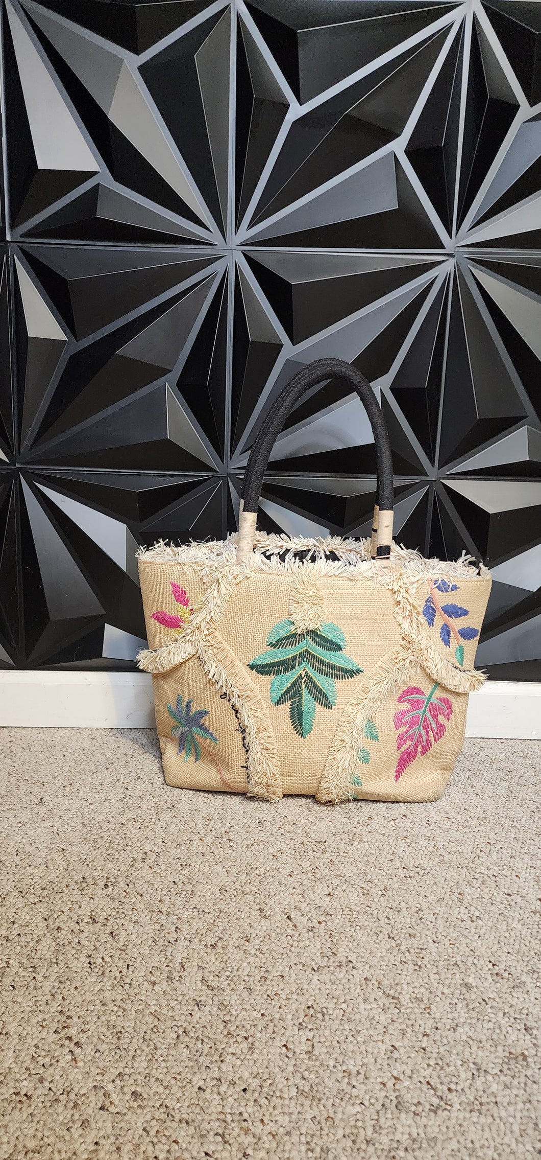 BEACH HAND/ARM BAG