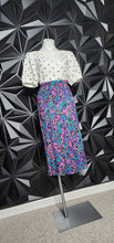 Load image into Gallery viewer, SAG HARBOR COLORFUL PLEATED SKIRT    SZ 12-14
