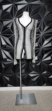 Load image into Gallery viewer, ADRIENNE VITTADINI STRIPE CARDIGAN     SZ LRG -XLRG

