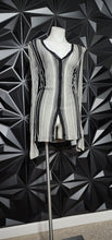 Load image into Gallery viewer, ADRIENNE VITTADINI STRIPE CARDIGAN     SZ LRG -XLRG
