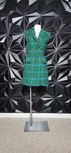 Load image into Gallery viewer, FUTURE COLLECTIVE HOUNDSTOOTH VEST  SZ UNTAGGED, BEST FIT SZ SMALL (6/8)
