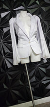 Load image into Gallery viewer, NWT ASHLEY STEWART PLEATED ARM BLAZER     SZ 22
