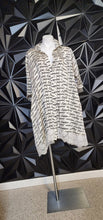 Load image into Gallery viewer, NEW COLLECTION LIMITED EDITION DRESS       SZ LRG
