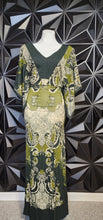 Load image into Gallery viewer, ROAMANS PRINTED MAXI DRESS       SZ 22 (WIAST BELT FOR ADJUSTMENTS)
