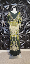 Load image into Gallery viewer, ROAMANS PRINTED MAXI DRESS       SZ 22 (WIAST BELT FOR ADJUSTMENTS)

