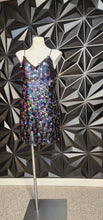 Load image into Gallery viewer, BOOHOO BIG SEQUIN DRESS          SZ 8
