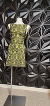 Load image into Gallery viewer, DORTHY PERKINS LACE OVERLAY DRESS      SZ 42 EURO
