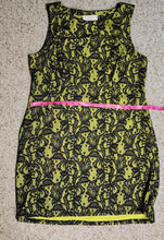 Load image into Gallery viewer, DORTHY PERKINS LACE OVERLAY DRESS      SZ 42 EURO
