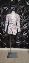 Load image into Gallery viewer, FIRST OPTION FLORAL PRINT BLAZER      SZ LRG (10/12)
