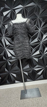 Load image into Gallery viewer, H&amp;M POLKA DOT RUCHE DRESS      SZ MED
