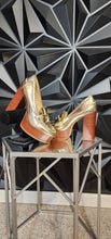 Load image into Gallery viewer, NEW MICHAEL KORS GOLD PLATFORM HEELS         SZ 10
