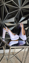 Load image into Gallery viewer, PAOLO PURPLE CHUNKY HEELS       SZ 9.5
