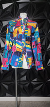 Load image into Gallery viewer, MULTICOLORED BUTTON DOWN TOP       SZ LRG
