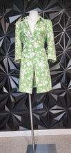 Load image into Gallery viewer, ANN TAYLOR LOFT BLAZER       SZ 8
