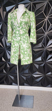 Load image into Gallery viewer, ANN TAYLOR LOFT BLAZER       SZ 8
