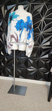 Load image into Gallery viewer, PONCHO TOP      SZ ONE SIZE
