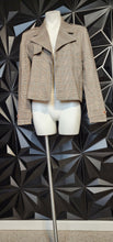 Load image into Gallery viewer, ADDY P PLAID PRINT CROP BLAZER     SZ MED
