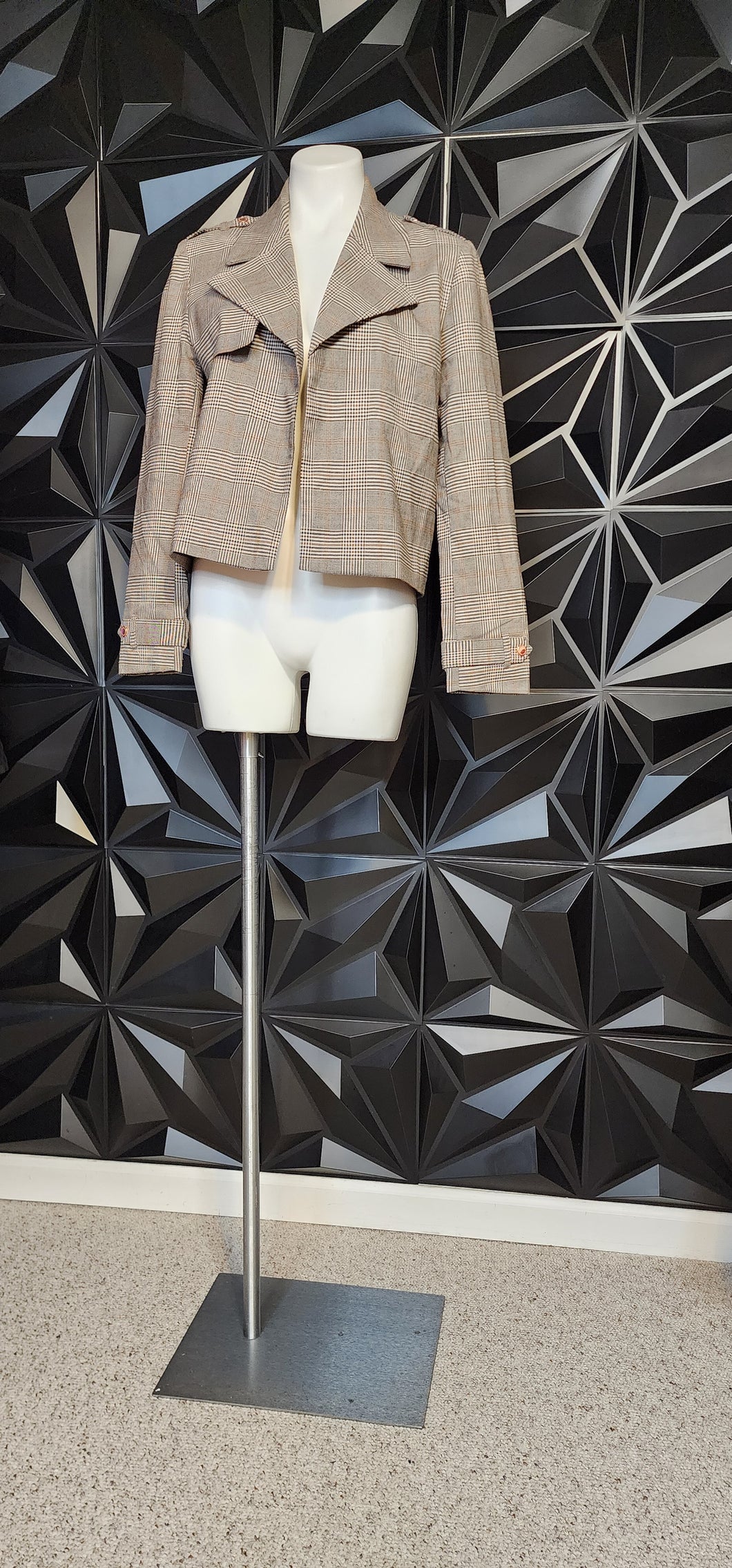 ADDY P PLAID PRINT CROP BLAZER     SZ MED