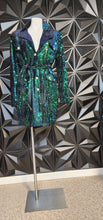 Load image into Gallery viewer, THE SANG SEQUIN BLAZER/DRESS        SZ 1X (14)
