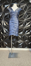 Load image into Gallery viewer, ADRIANA PAPEL LAYERED DRESS      SZ 8
