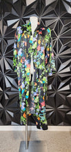 Load image into Gallery viewer, FLORAL MULTICOLORED DUSTER          SZ LRG

