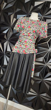 Load image into Gallery viewer, EUROPEAN CONNECTION VIINTAGE DRESS       SZ 14
