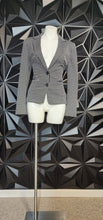 Load image into Gallery viewer, EXPRESS BOX PRINT BLAZER      SZ MEDIUM
