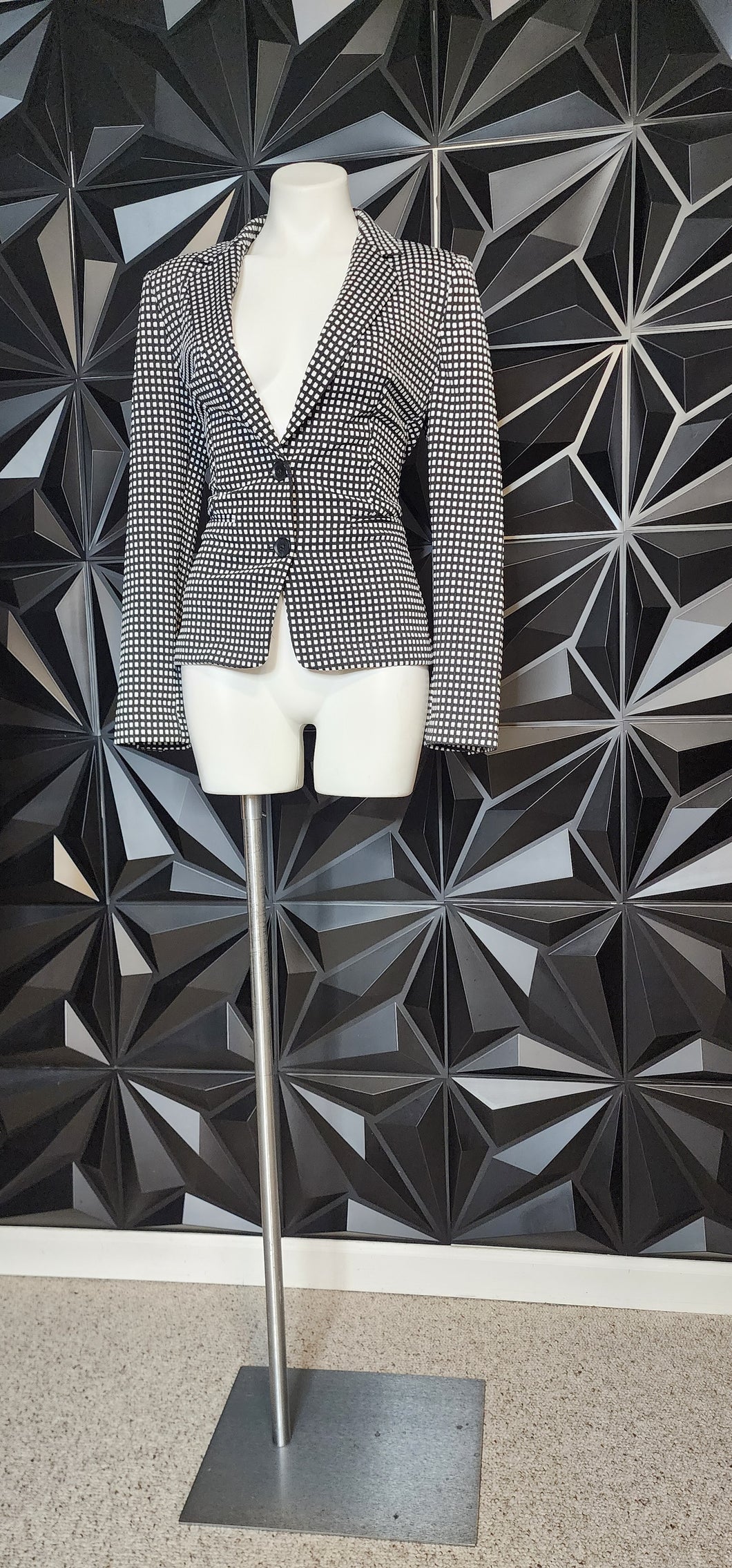 EXPRESS BOX PRINT BLAZER      SZ MEDIUM