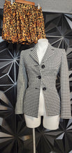 Load image into Gallery viewer, JONES STUDIO HOUNDSTOOTH BLAZER       SZ 6
