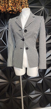 Load image into Gallery viewer, JONES STUDIO HOUNDSTOOTH BLAZER       SZ 6
