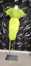 Load image into Gallery viewer, GREEN ON GREEN 2 PIECE SET      SZ SMALL (6)
