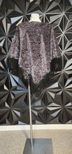 Load image into Gallery viewer, FRINGE PONCHO     ONE SIZE
