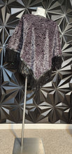 Load image into Gallery viewer, FRINGE PONCHO     ONE SIZE
