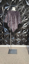 Load image into Gallery viewer, FRINGE PONCHO     ONE SIZE
