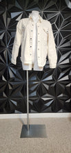 Load image into Gallery viewer, FALLS CREEK CREAM JACKET      SZ LRG

