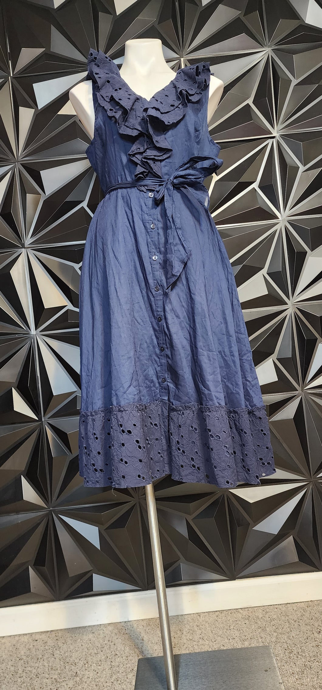 JONES NEW YORK SIGNATURE DRESS     SZ 8