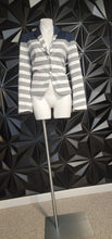 Load image into Gallery viewer, GAP STRIPE BLAZER      SZ 10
