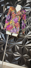 Load image into Gallery viewer, DIAMONDS RUN VINTAGE BLAZER       SZ 9-10, BEST FITTING SZ 8
