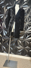Load image into Gallery viewer, WORKING CLASSIC LONG VELOUR BLAZER      SZ 18 (BEST FITTING SZ 16)
