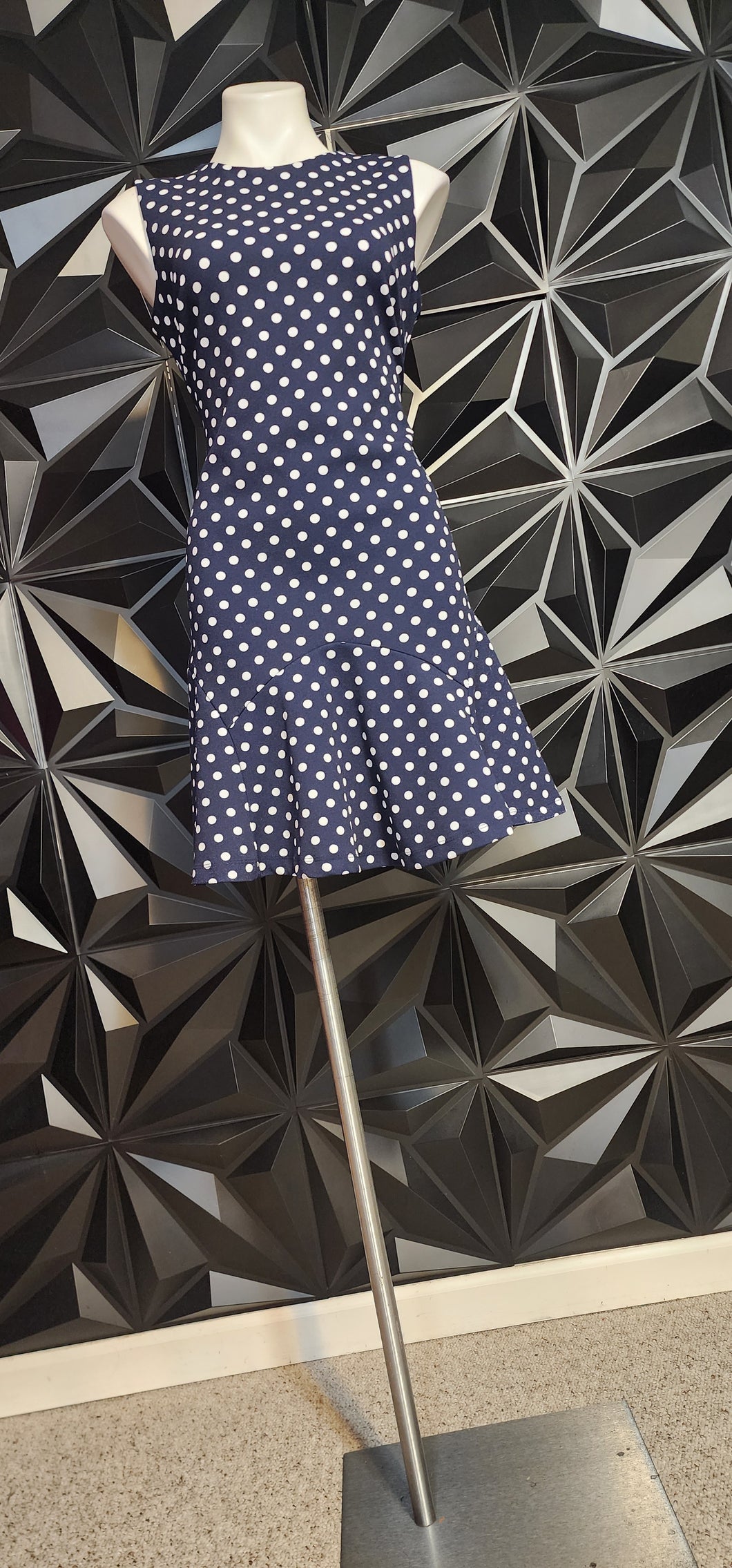 SHELBY PALMER NAVY POLKA DOT DRESS      SZ 8
