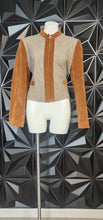 Load image into Gallery viewer, HARVE BENARD BLAZER       SZ 16 PETITE
