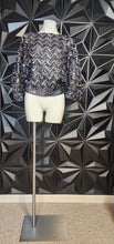 Load image into Gallery viewer, SEQUIN TOP       SZ MED/LRG FITTING
