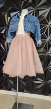 Load image into Gallery viewer, FASHION NOVA DENIM CROP JACKET  SZ LRG-XLRG
