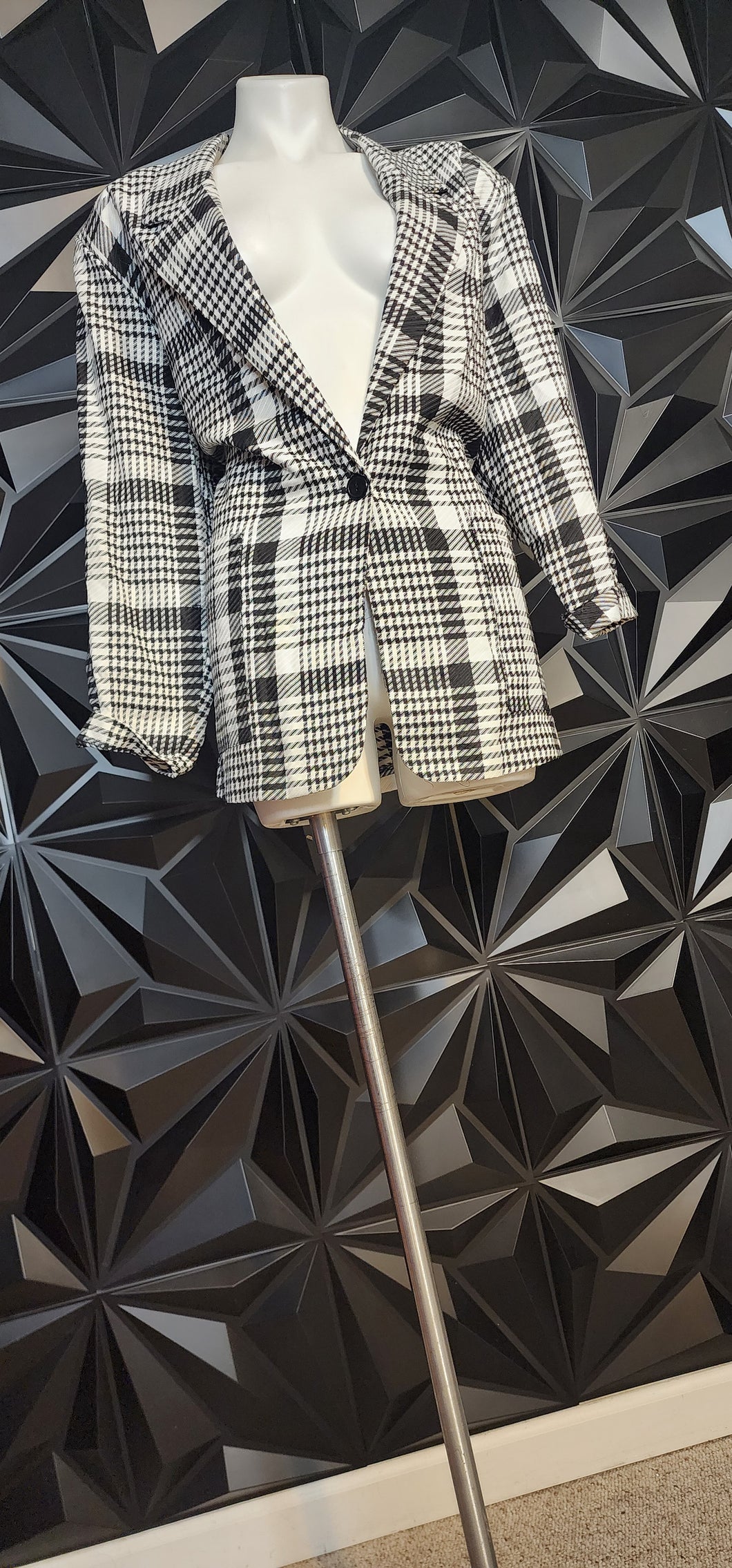 DIANE MARCO        SZ UNTAGGED, FITTING 14/16