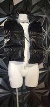 Load image into Gallery viewer, WILD FABLE SHINY PUFFER VEST         SZ SMALL
